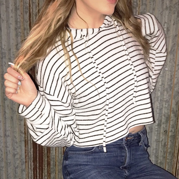 california stitch Tops - California stitch striped cropped hoodie
